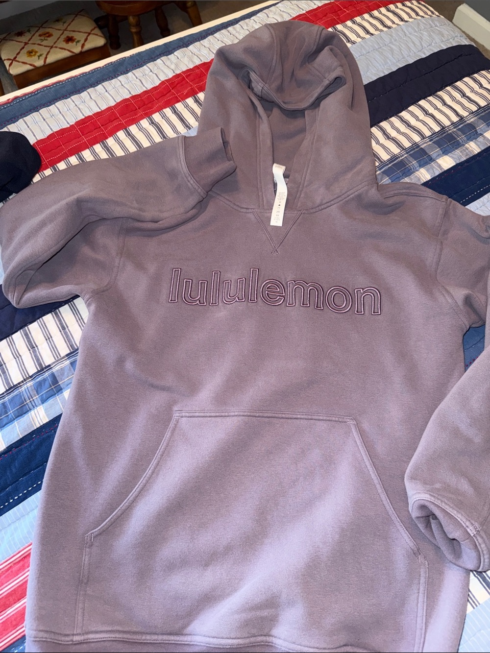 Lululemon Embroidered Pullover Hoodie — Dusty Lavender size 6